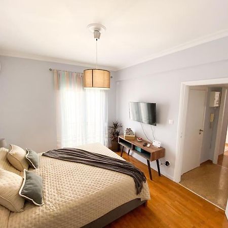 6Th Floor Apartment In Victoria Square Афины Экстерьер фото